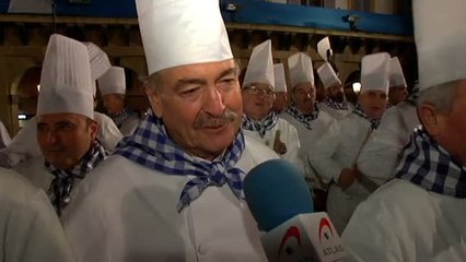 Tamborrada en San Sebastián para celebrar su día grande