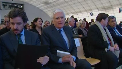 Vasile presenta el libro &#039;Relatos Humanos&#039;