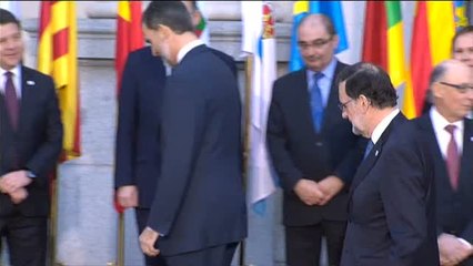 La foto de familia con el Rey arranca la Coferencia de Presidentes