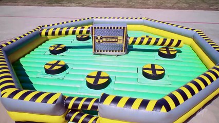 Giant Sumo Battle | Dude Perfect