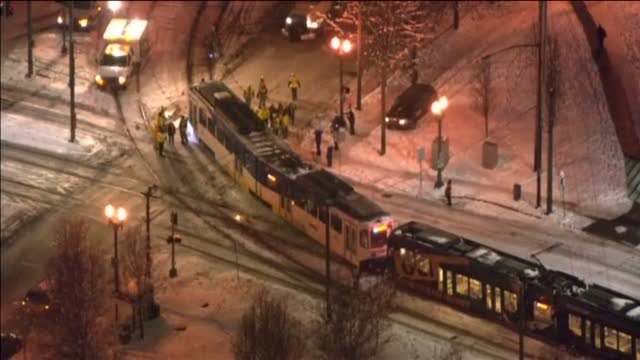 La nieve provoca el descarrilamiento de un tren de pasajeros en Oregón