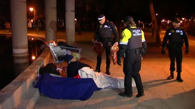 Valencia activa la Operación Frío para ayudar a personas sin hogar tras el fuerte descenso de temperaturas