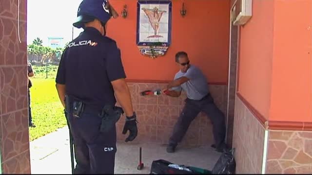 Un juez acepta la dación en pago para que una familia pueda saldar su deuda hipotecaria