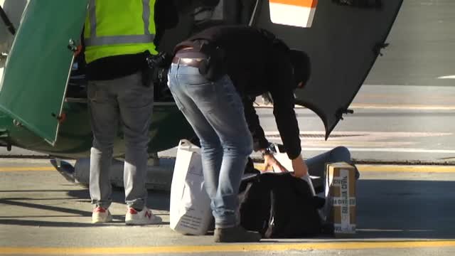 Trasladan en helicóptero a los dos presuntos yihadistas detenidos en Ceuta