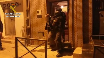 Download Video: La Guardia Civil detiene en Ceuta a dos personas afines al DAESH