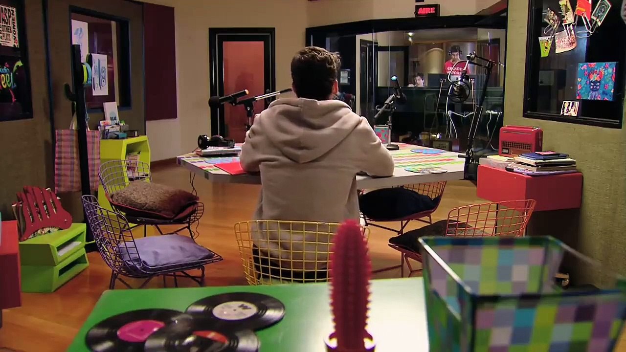 Love Divina | Axel Confiesa Sus Sentimientos En Público