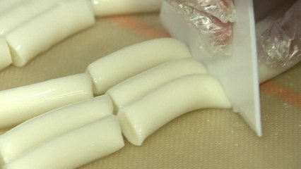 떡볶이 떡 냉장고 밖에서 8개월까지 보관 가능 / YTN
