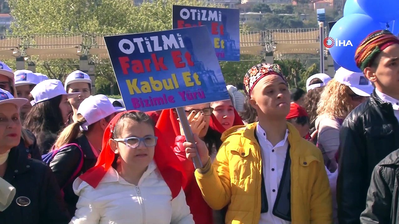 Otizm Farkındalık Günü'nde renkli etkinlikler