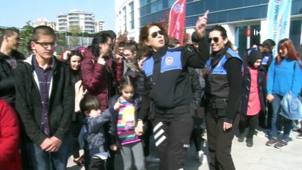 Bursa Emniyet Müdürü Osman Ak, otizmli çocukları unutmadı
