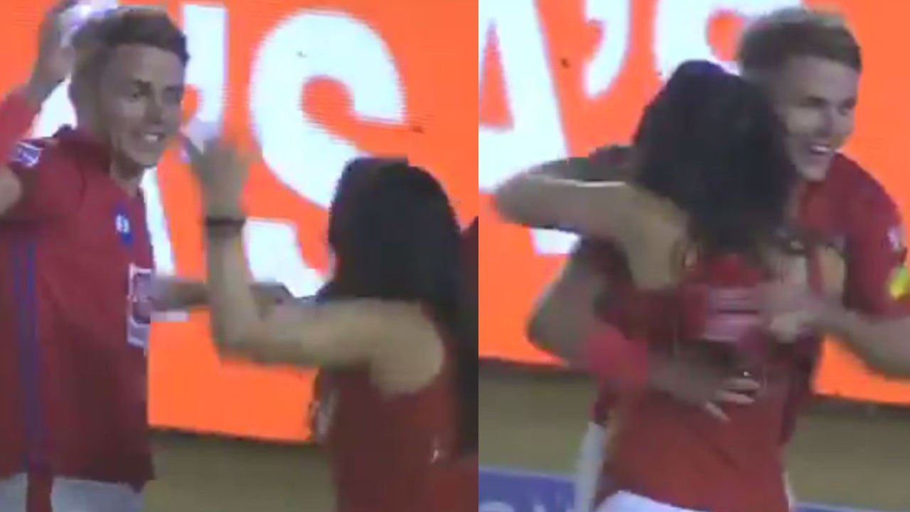 IPL 2019 : Sam Curran does Bhangra with Preity Zinta after Kings XI Punjab win | वनइंड़िया हिंदी