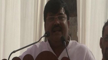 योगी के मंत्री बोले— 'आईपीएस—आईएएस में से कोई एक दलित या पिछड़े वर्ग का होना चाहिए