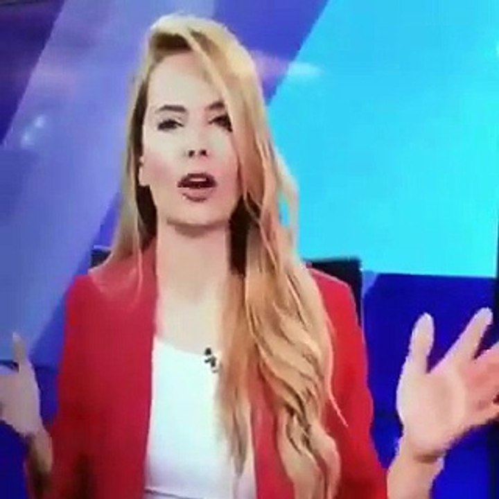TRT spikerinden rap performansı