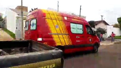 Idoso tem laceração na mão causada por serra circular