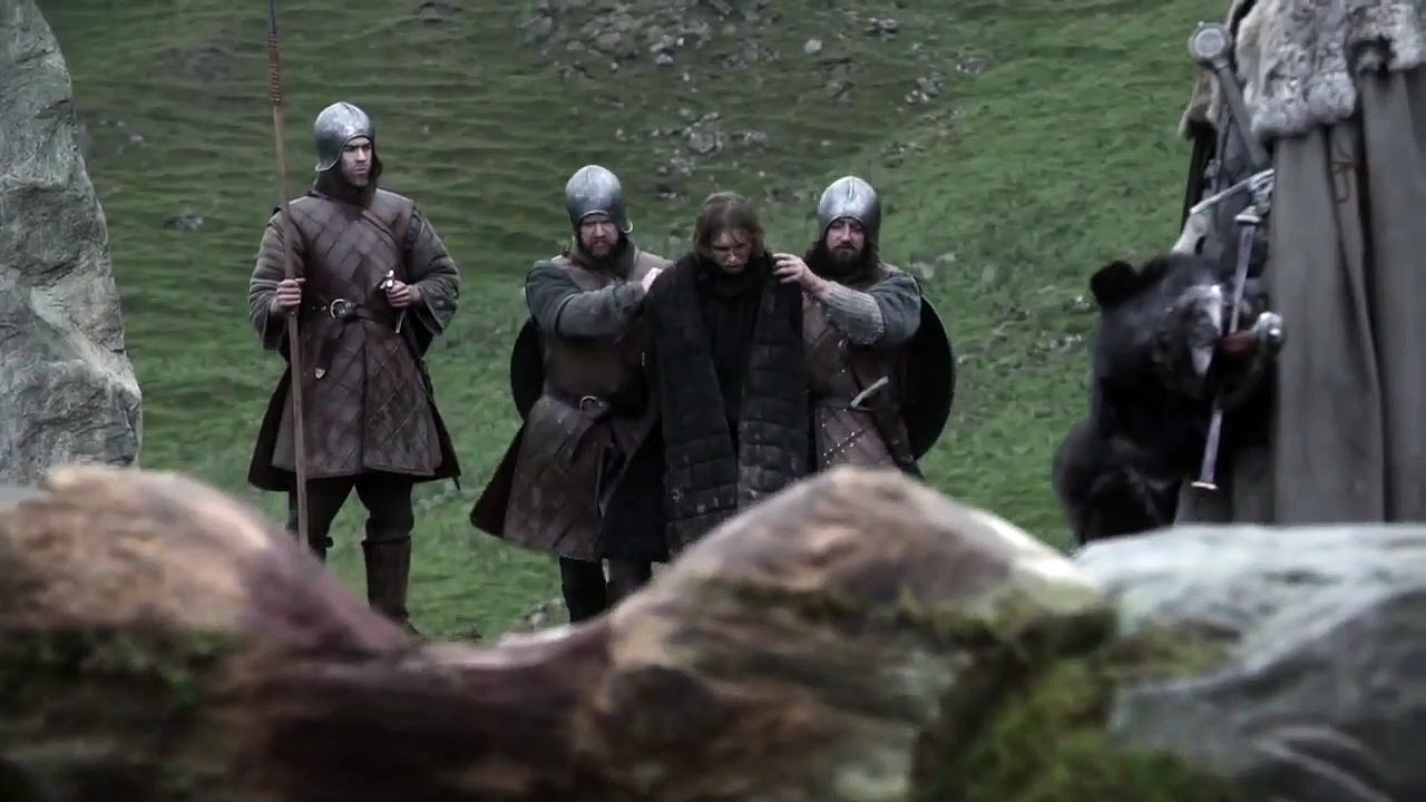 Game of Thrones saison 1 - Ned décapite