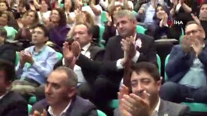 Otizmli Atakan’ın okuduğu şiir ağlattı