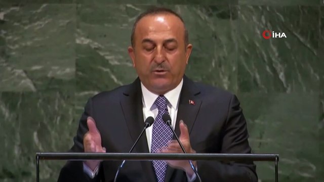 - Dışişleri Bakanı Mevlüt Çavuşoğlu, BM Genel Kurulu’nda 'Türkiye terörün her türlüsüne karşı. İslamiyeti terörle yan yana göstermeye çalışan platformları reddediyor, kınıyoruz. Terörün dini dili, milliyeti yoktur' dedi.
