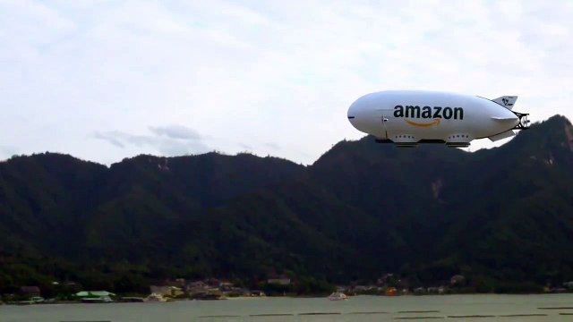 Le dirigeable Amazon déploie son armée de drones livreurs