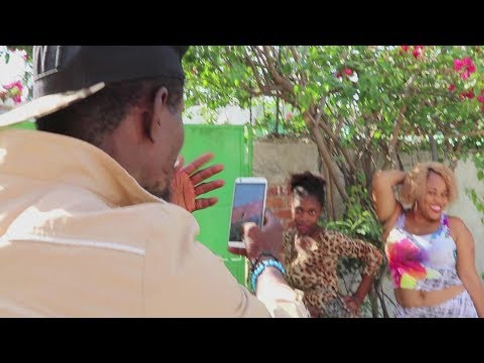 ATOUGANG PHOTOGRAPH " ( Creole Magazine COMEDY ) (EPISODE # 83)
