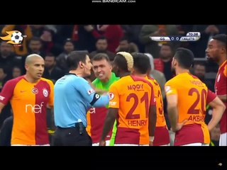 Galatasaray - Yeni Malatyaspor Red Card Christian Luyindama