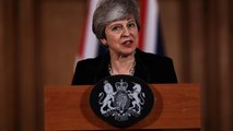 #Brexit: Theresa May apela à oposição para conseguir novo adiamento