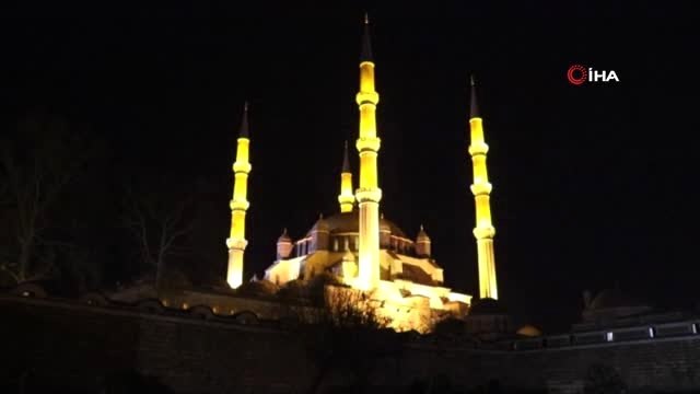 Selimiye Camii'nde Miraç Kandili Coşkusu