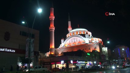 Elazığ'da Miraç Kandili'nde camiler doldu