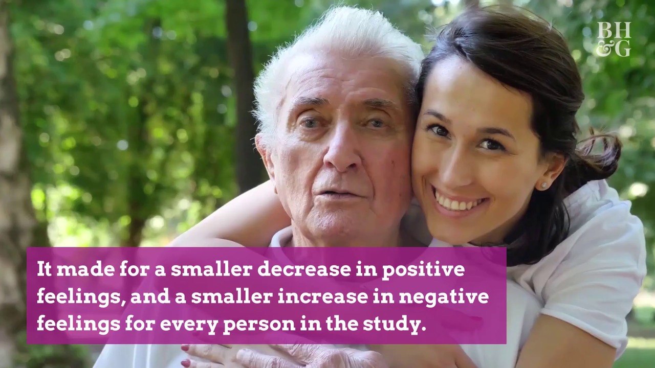 Hugging Someone Actually Makes You Happier and Healthier, Study Says