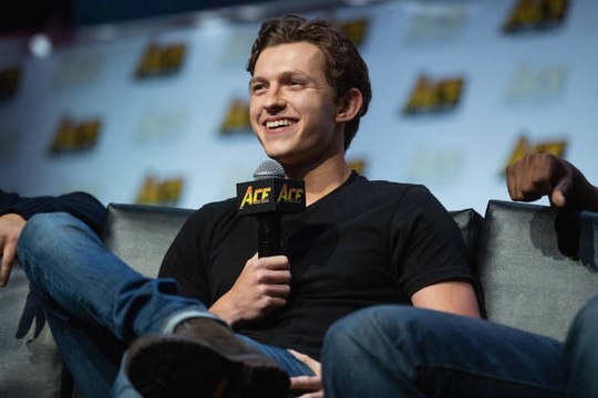 Tom Holland Wasn't Given a Script for 'Avengers: Endgame'