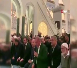 Cumhurbaşkanı Erdoğan Çamlıca Camii'nde Kandil Programına Katıldı
