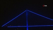'Otizm Farkındalık Günü' için köprüler maviye boyandı