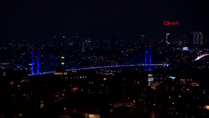 Otizm Farkındalık Gününde Işıklar Mavi Yandı