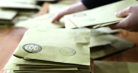 İstanbul'da 7 İlçede Oy Sayımı Durdu, YSK Olağanüstü Toplandı