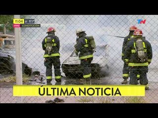 Se incendió un auto en un depósito a metros de la plaza constitución