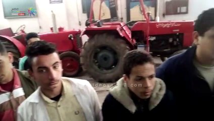 طلاب بدرجة صنايعية.. المدرسة الزخرفية بكفر الشيخ تعلم 20 مهنة