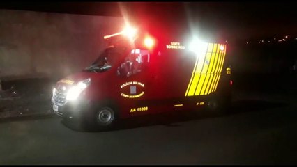 Homens recebem atendimento do Siate na Rua Maracaí