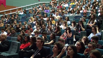 'Global Business Forum'a gençlerden büyük ilgi