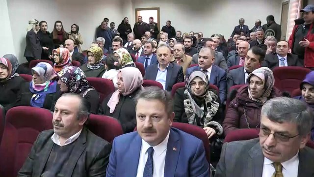 Rize Belediye Başkanı Metin mazbatasını aldı