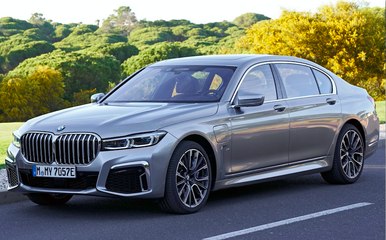 VÍDEO: Así es el BMW 745Le, el super híbrido ha mejorado