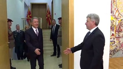 Milli Savunma Bakanı Akar, Kuzey Makedonya Cumhurbaşkanı İvanov ile görüştü - ÜSKÜP