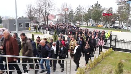Bolu Bolu'nun Yeni Başkanı CHP'li Özcan Mazbatasını Aldı