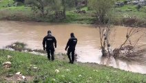 Sele kapılan araçta kaybolan kişiyi arama çalışmaları sürüyor - GAZİANTEP