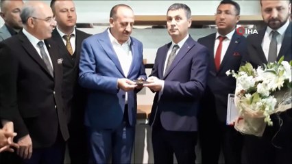 Şimşek Mazbatası alarak başkanlık makamını devraldı