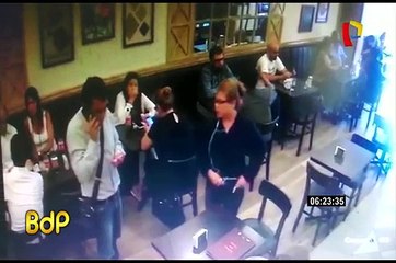 San Isidro: captan a mujer robando cartera en exclusiva cafetería