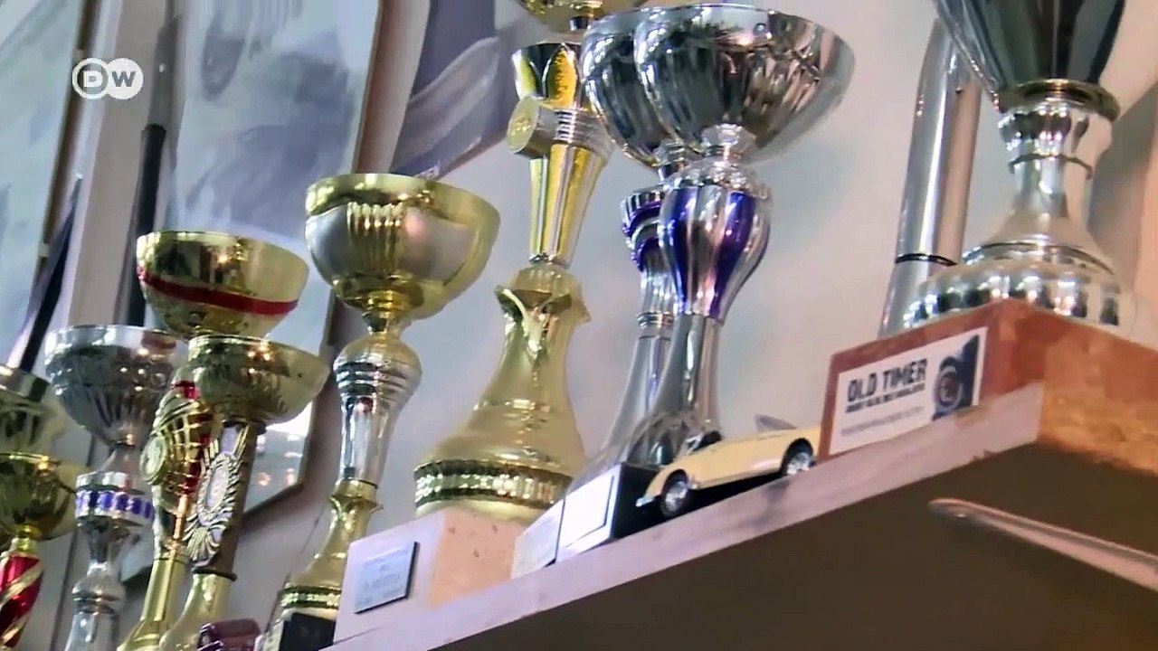Turning junk heaps into vintage beauties | DW Documentary