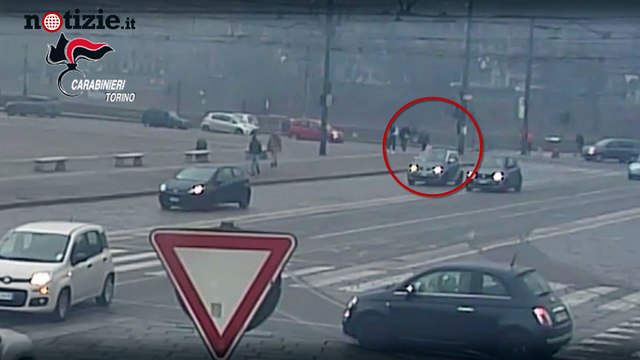 Il video che incastra il killer dei Murazzi: le immagini di Said dopo aver accoltellato Stefano Leo | Notizie.it