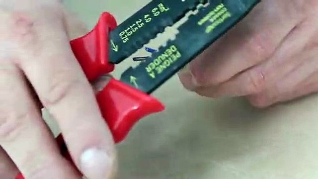 Comment monter un interrupteur sur un fil électrique ?