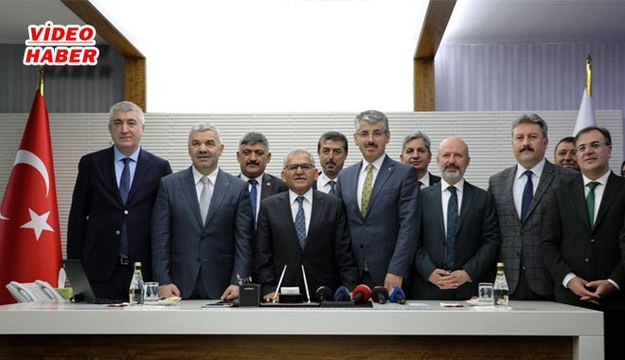 (3 Nisan 2019) HİZMETE SEVDALIYIZ BÜYÜKŞEHİR’DE DEVİR TESLİM TÖRENİ