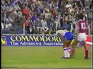 الشوط الثاني مباراة قطر وانجلترا 2-1 نصف نهائي كأس العالم للشباب 1981 ‬