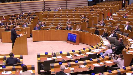 - AB'nin Geleceği Tartışmalarına İklim Ve Mültecilik Damga Vurdu