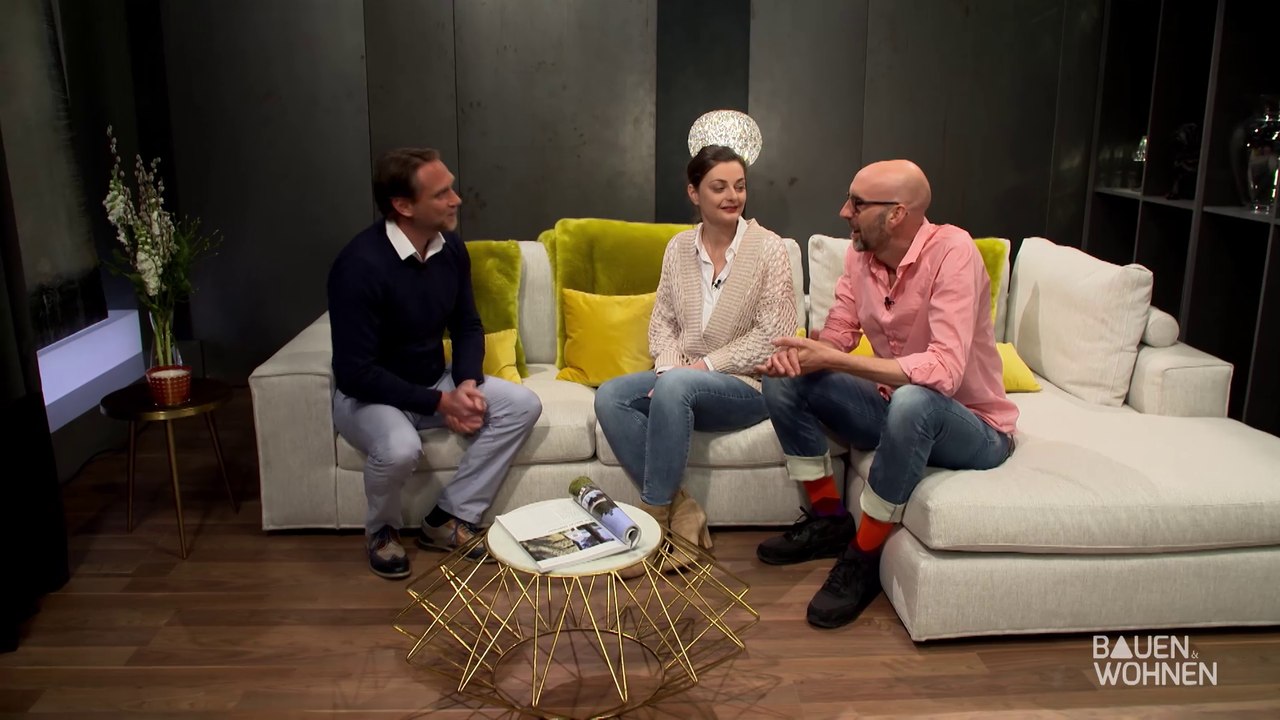 BAUEN & WOHNEN: neues Studio, alter Bauernhof umgebaut, alten Stuhl mit Kreidefarbe streichen, E-Mobilität Wallbox | Sendung vom 01. April 2019